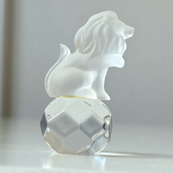 Vintage Swarovski Mini Crystal Lion Figurine